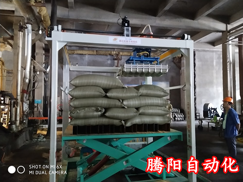 TY-全自動碼垛機企業(yè)必選優(yōu)質(zhì)設(shè)備