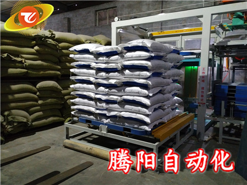 高位碼垛機相對于人工而言的優(yōu)勢 　　