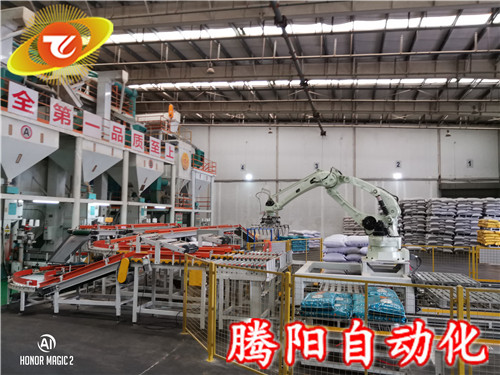 碼垛機(jī)械手提高了工作效率的同時(shí)也大大節(jié)省了企業(yè)的人力費(fèi)用