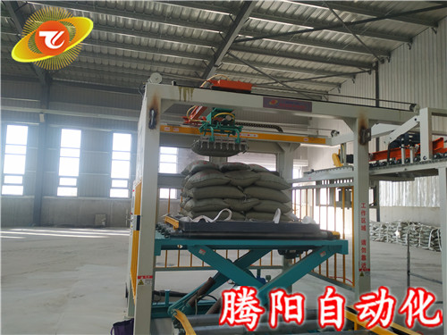 全自動碼垛機(jī)器人是提高企業(yè)效率的利器